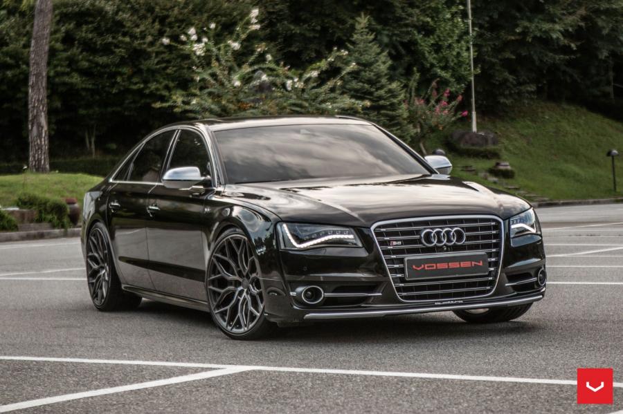  Audi S8 on Vossen Wheels (HF-2) 2018 года  (фото 9 из 9)